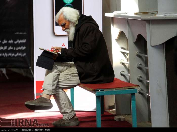 جمله&zwnj;سازی با طرح سنگ فرش خیابان قیام یزد!