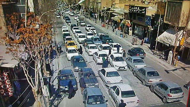 جمله&zwnj;سازی با طرح سنگ فرش خیابان قیام یزد!