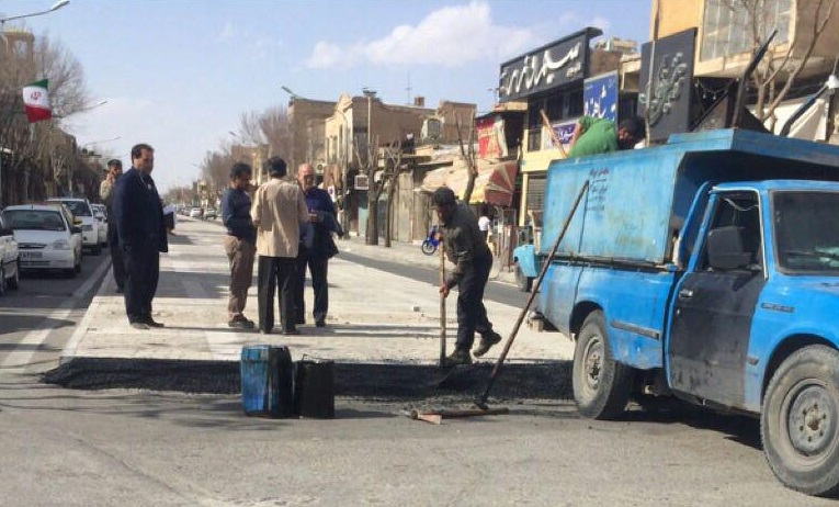 جمله&zwnj;سازی با طرح سنگ فرش خیابان قیام یزد!