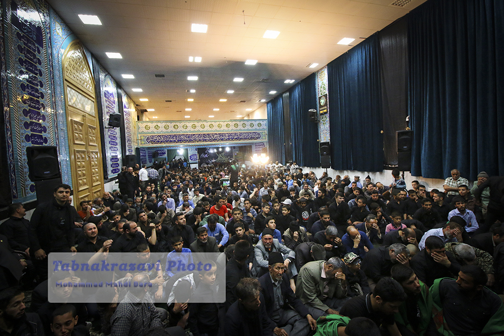 گزارش تصویری مراسم وداع با پیکر شهید مدافع حرم در شب شهادت امام موسی جعفر