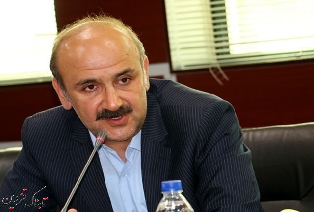 اتش نشانان فرشته های نجات که آتش عشق خدمت در آنان زبانه  می کشد