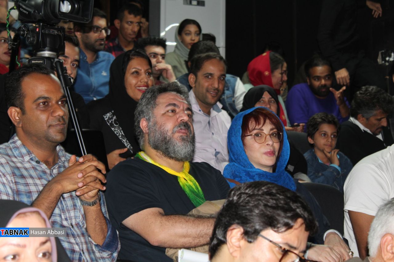گزارش تصویری از نمایش تئاتر &laquo;بر پهنه دریا&raquo;