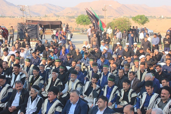 در شهرستان مسجدسلیمان آئین کتل بندون همراه با رونمایی از مافگه و یادمان امام حسین (ع)برگزارشد.