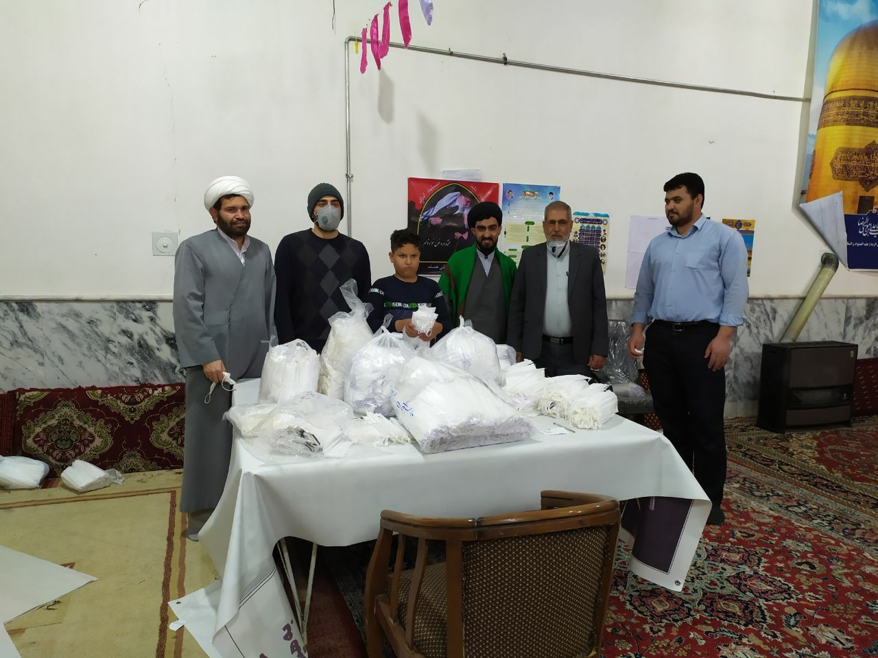 ساخت و توزیع رایگان بیش از 10 هزار ماسک استریل شده در بین محرومان