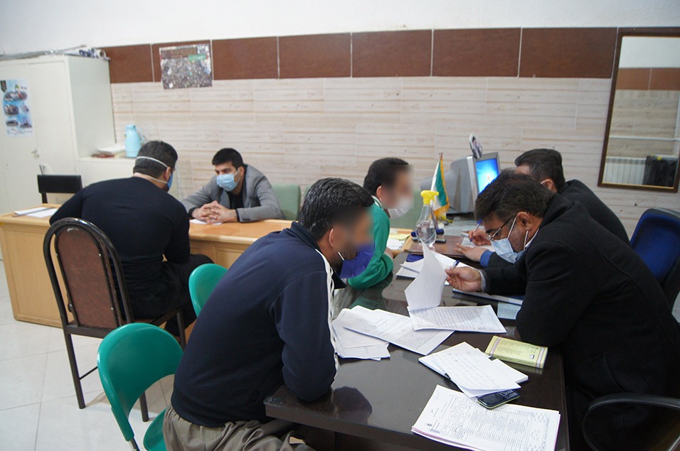 از سوی بسیج حقوقدانان کردستان صورت گرفت: ارائه مشاوره حقوقی رایگان به مددجویان زندان مرکزی سنندج