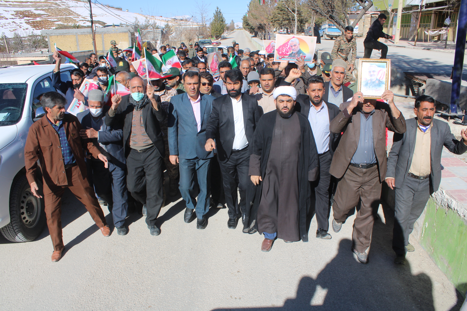 پیام قدردانی امام جمعه از حضور حماسی در راهپیمایی ۲۲ بهمن پیام قدردانی امام جمعه از حضور حماسی در راهپیمایی ۲۲ بهمن