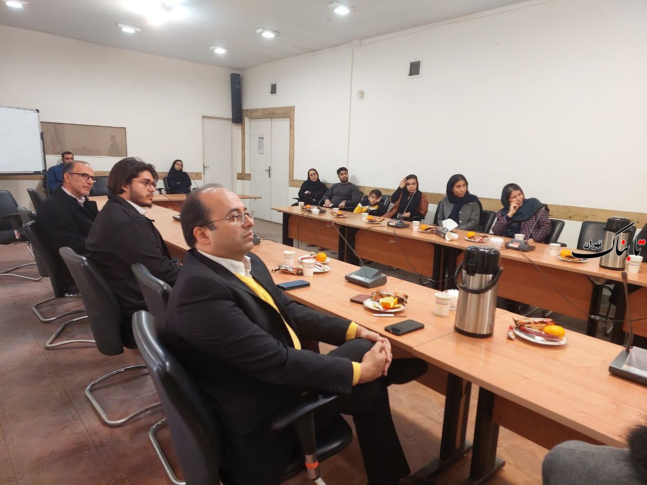 تقدیر از عوامل فیلم آن سوی آسمان