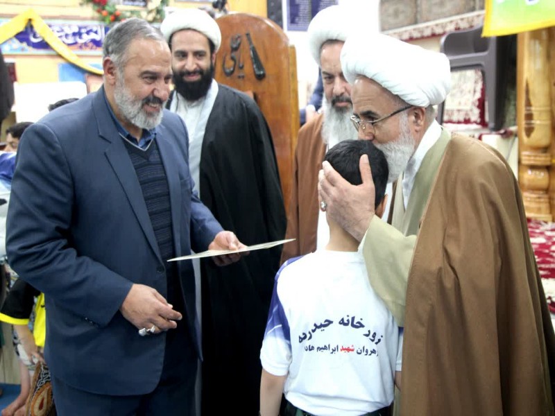 امام علی (ع) الگوی راستین شجاعت و فداکاری است