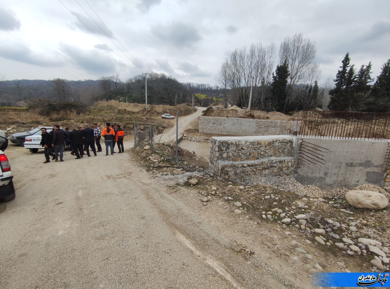 سفر نیم‌روزی فرماندار نکا به روستای محروم درویشان