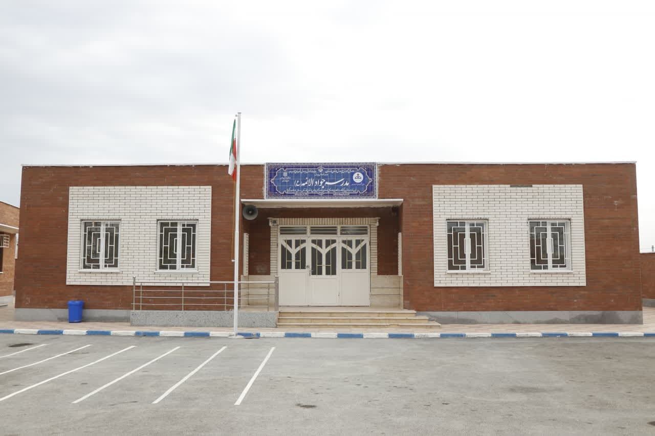 مشکل خیران مدرسه ساز؛ پول هست زمین نیست!!! مشکل خیران مدرسه ساز؛ پول هست زمین نیست!!!