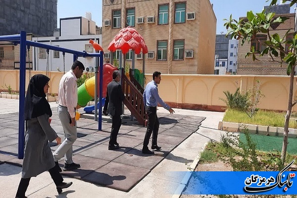 بازدید فرماندار و شهردار بندرعباس از مدرسه اوتیسم آزادشهر