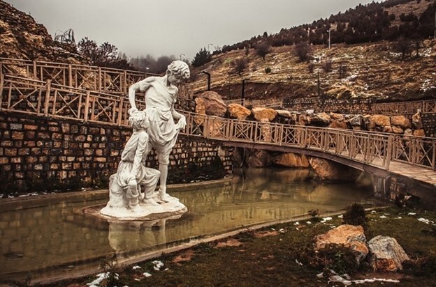 راهنمای جامع سفر به سنندج عروس کردستان ایران راهنمای جامع سفر به سنندج عروس کردستان ایران