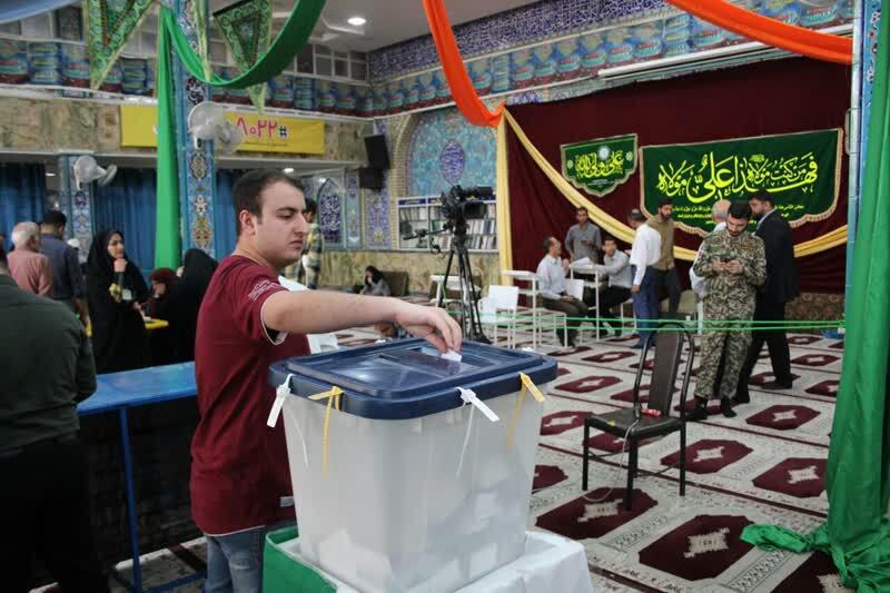 گزارش تصویری اختصاصی تابناک خوزستان از انتخابات ریاست جمهوری در اهواز مسجدامام جعفرصادق نبش ادهم