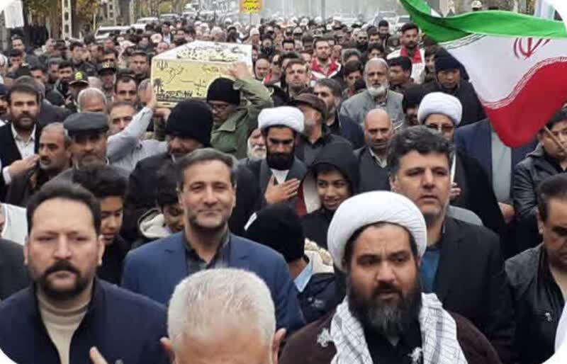 استقبال کم نظیر مردم شهرستان تربت جام از  شهید گمنام دفاع مقدس+فیلم