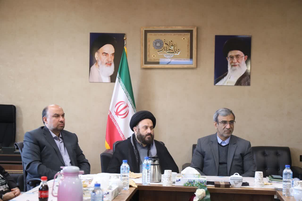 سخنها را بشنویم و نسبت به مشکلات مردم بیتفاوت نباشیم/ به گلایههای افرادی که در انتخابات مشارکت نکردهاند باید رسیدگی شود