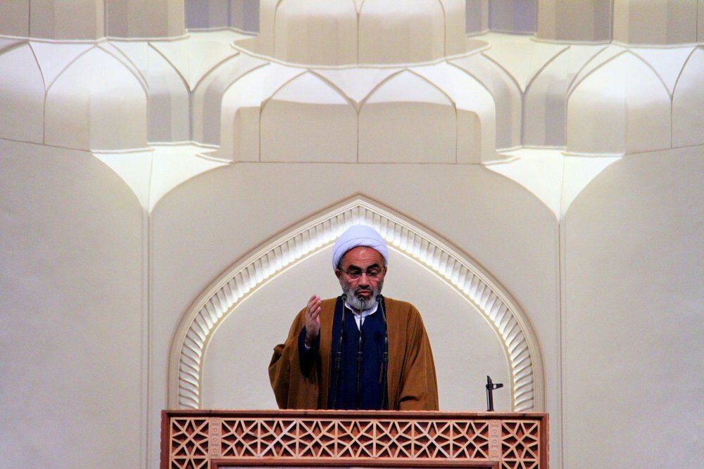 خبرنگاری رسالتی مهم و ارزشمند است/دین و دانش دو مقوله مهم در پیشرفت ایران اسلامی است