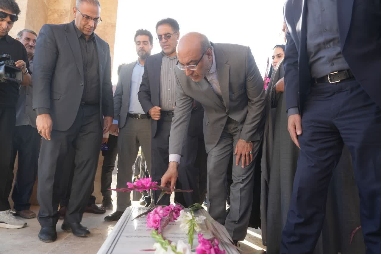 پنجمین سفر استاندار کرمانشاه به بخش دینور شهرستان صحنه