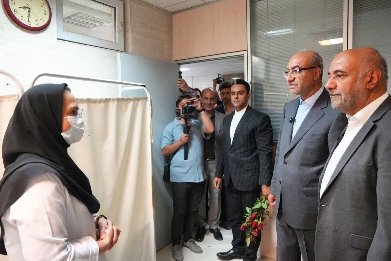 بازدید وزیر تعاون، کار و رفاه اجتماعی از روند تکمیل اورژانس جدید بیمارستان شهدای کرمانشاه بازدید وزیر تعاون، کار و رفاه اجتماعی از روند تکمیل اورژانس جدید بیمارستان شهدای کرمانشاه