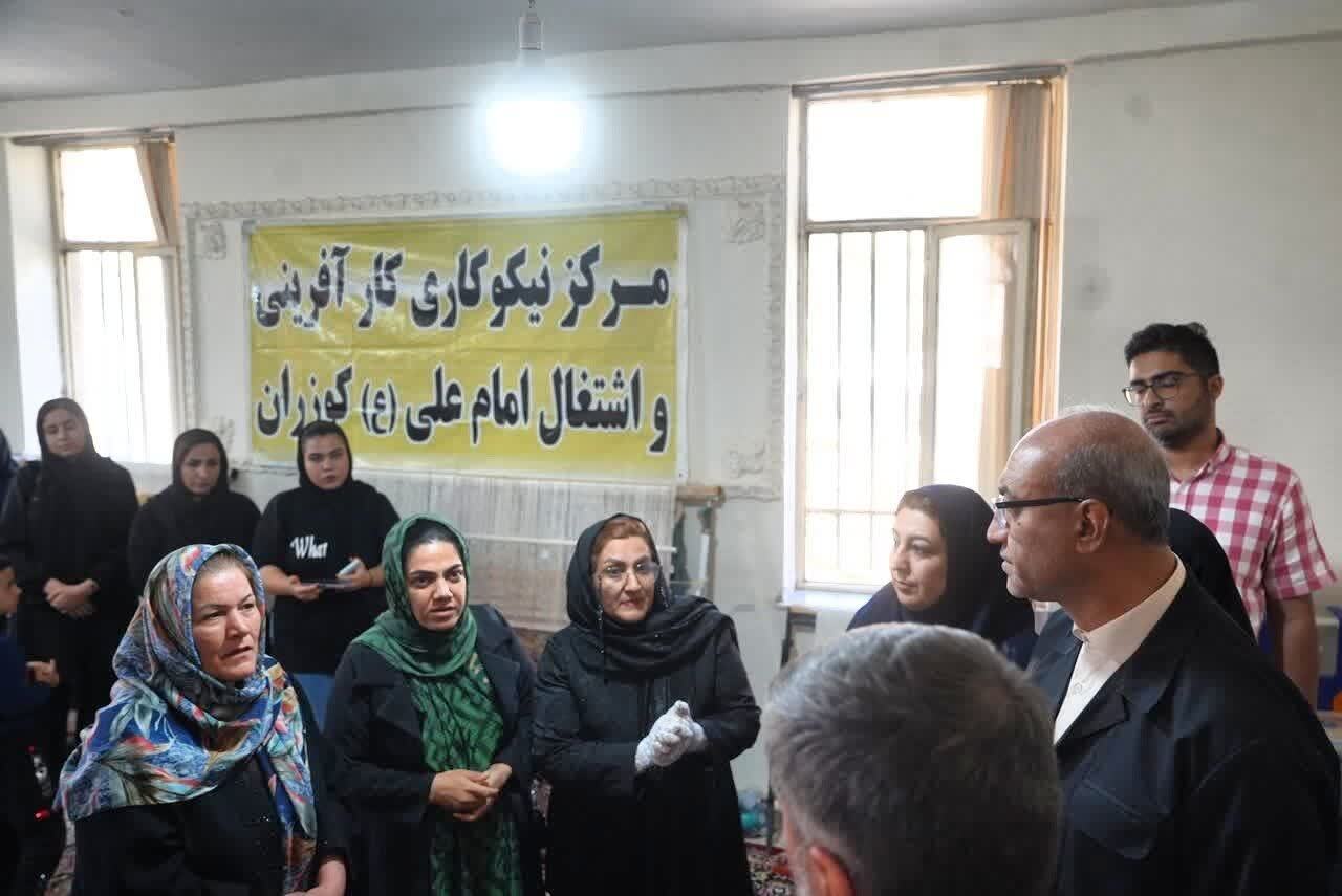 بازدید استاندار کرمانشاه از مرکز کارآفرینی امام علی (ع) کوزران بازدید استاندار کرمانشاه از مرکز کارآفرینی امام علی (ع) کوزران