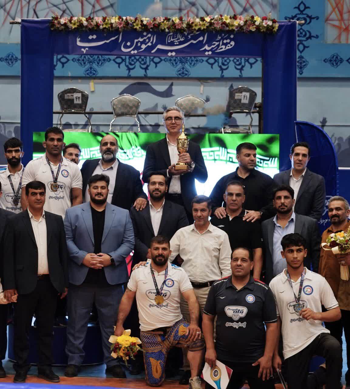 قهرمانی مقتدرانه پگاه لرستان در رقابتهای کشتی پهلوانی کشور قهرمانی مقتدرانه پگاه لرستان در رقابتهای کشتی پهلوانی کشور