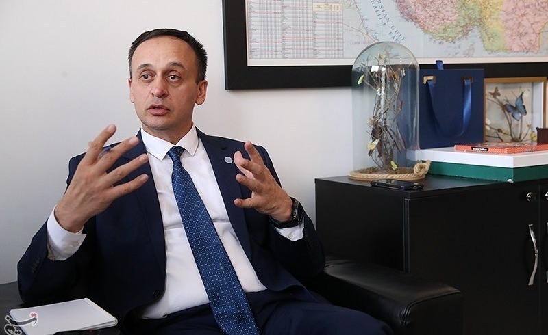 جهان خواهان محصولات غذایی ایرانی است/ ۸۰۰ میلیون نفر در دنیا گرفتار سوءتغذیه هستند جهان خواهان محصولات غذایی ایرانی است/ ۸۰۰ میلیون نفر در دنیا گرفتار سوءتغذیه هستند