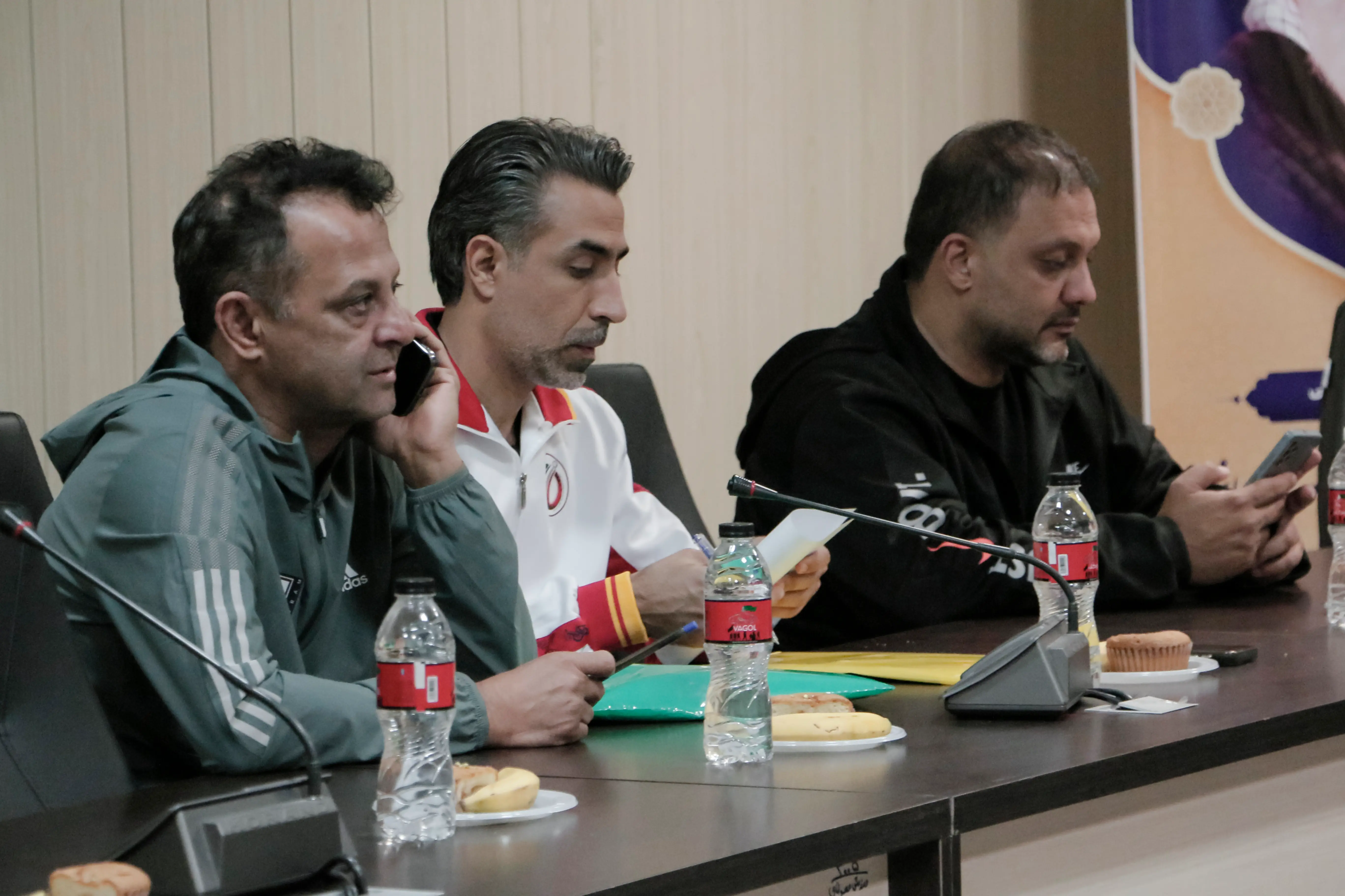 قرعهکشی هفتمین المپیاد استعدادهای برتر بسکتبال پسران در بیرجند با حضور مسئولین استانی برگزار شد + تصاویر // آقای ملکی چک کنند // قرعهکشی هفتمین المپیاد استعدادهای برتر بسکتبال پسران در بیرجند با حضور مسئولین استانی برگزار شد + تصاویر // آقای ملکی چک کنند //