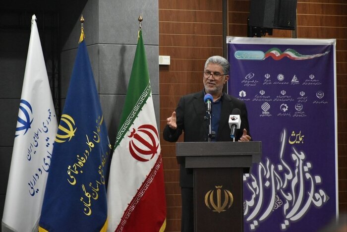 راه نجات استان و کشور از مسیر بخش خصوصی می‌گذرد/ موانع را براداریم