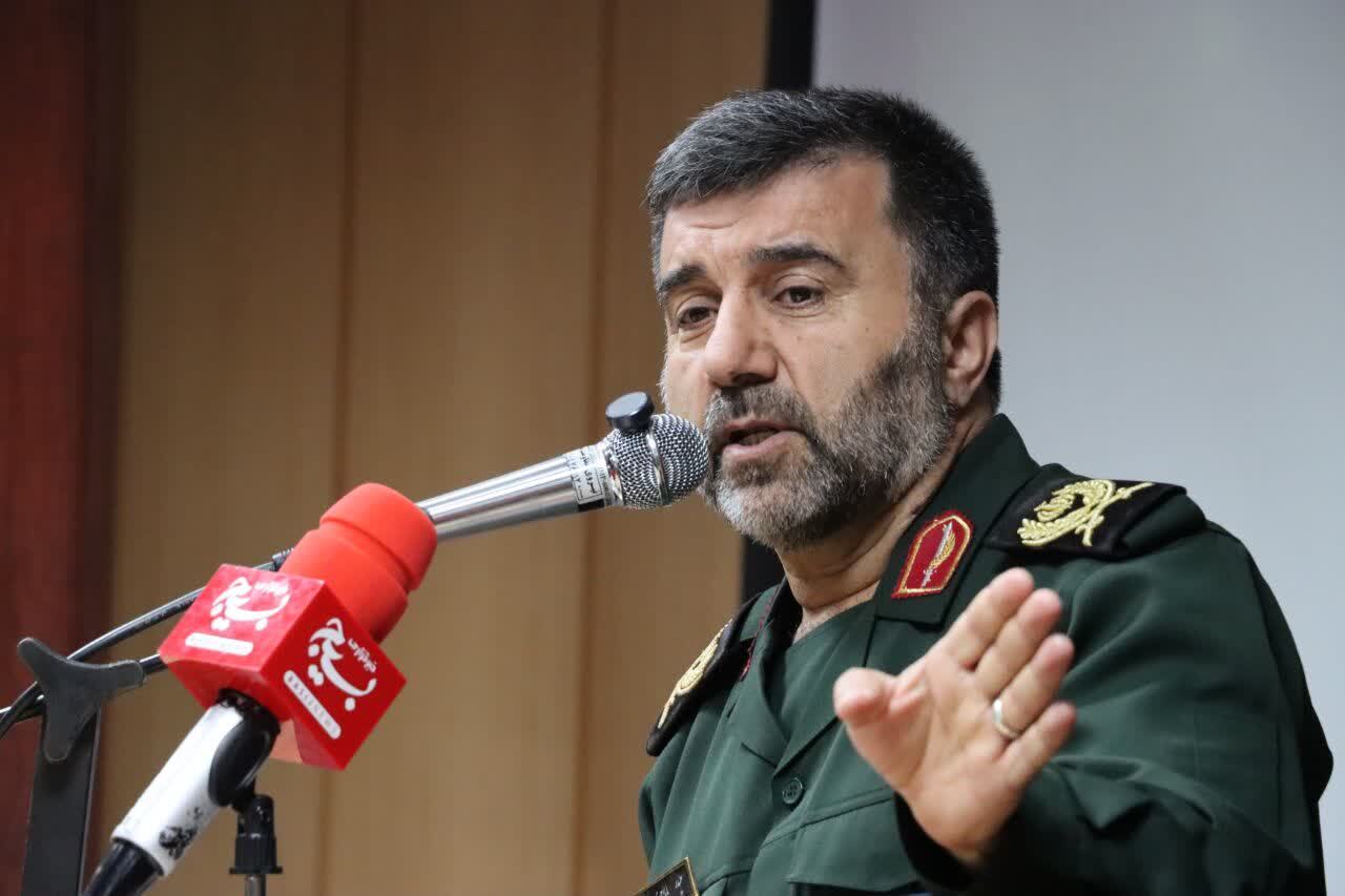 قرارگاه‌ محله اسلامی باید در راستای احیای مساجد و تقویت نقش آن‌ها در محلات فعال باشند