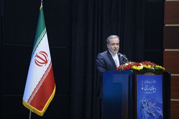 کشورهای همسایه، اولویت اول وزارت امور خارجه هستند/ پیشنهاد عراقچی برای انتصاب معاون امور بینالملل در استانداریها