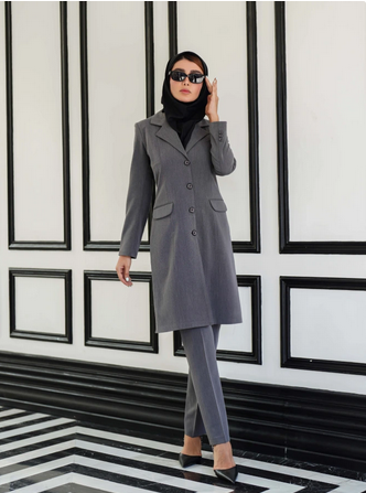 آداب پوشش در محیطهای کاری رسمی؛ 5 نکته کلیدی آداب پوشش در محیطهای کاری رسمی؛ 5 نکته کلیدی