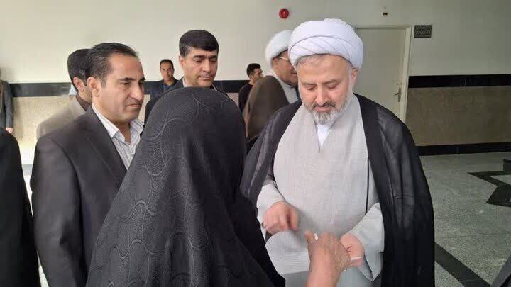 بیش از ۱۴ هزار فقره پرونده در دادگاههای خرمآباد مختومه شد بیش از ۱۴ هزار فقره پرونده در دادگاههای خرمآباد مختومه شد