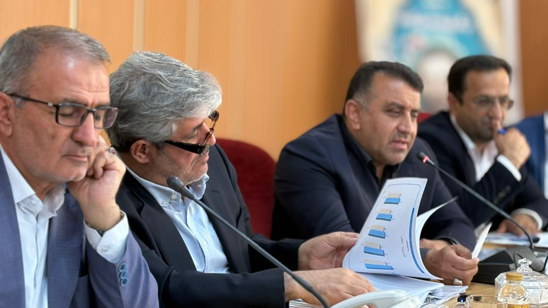 عدالت آموزشی در محاق؛ چرا دانش‌آموز کهگیلویه و بویراحمد دو نمره از میانگین کشوری عقب‌تر است؟