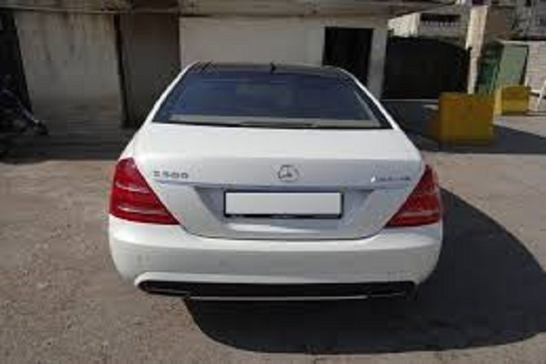 توقيف خودروی قاچاق در ایلام توقيف خودروی قاچاق در ایلام