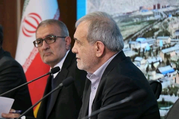 پزشکیان در کهگیلویه و بویراحمد؛ سفرِ وعدهها یا نقطه آغاز اصلاحات ساختاری توسعه؟ پزشکیان در کهگیلویه و بویراحمد؛ سفرِ وعدهها یا نقطه آغاز اصلاحات ساختاری توسعه؟