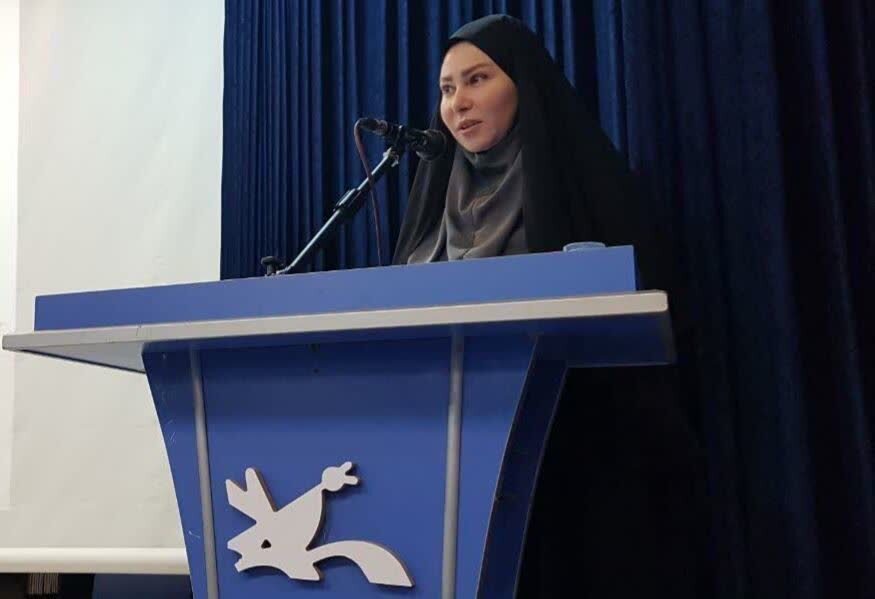 جشنواره قصه گویی؛ از نقالی و شاهنامه تا قصههای مدرن جشنواره قصه گویی؛ از نقالی و شاهنامه تا قصههای مدرن