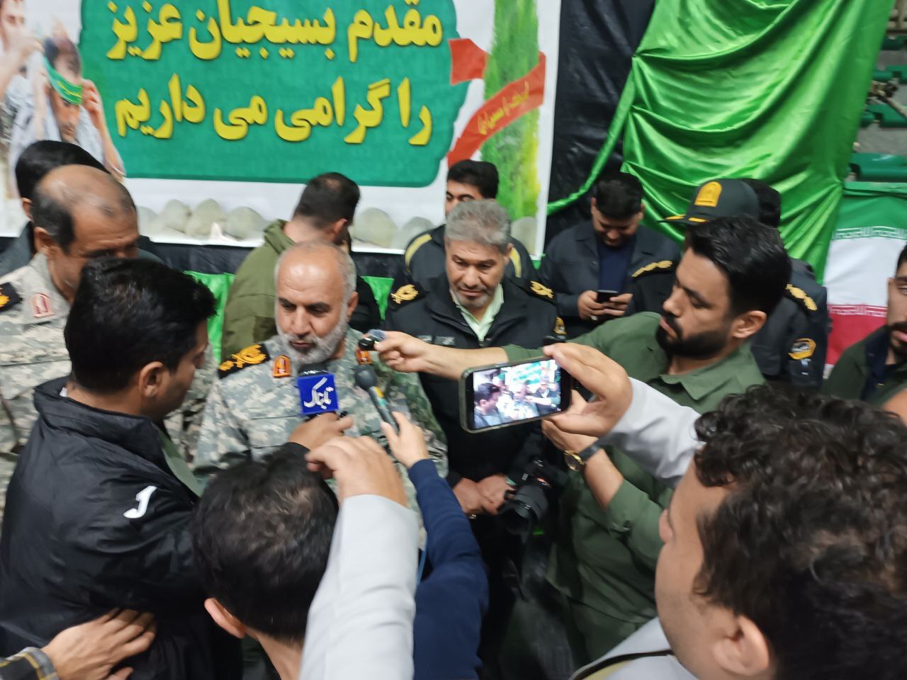 مرزهای غرب و شمالغرب در بالاترین سطح امنیتی قرار دارند + فیلم مرزهای غرب و شمالغرب در بالاترین سطح امنیتی قرار دارند + فیلم