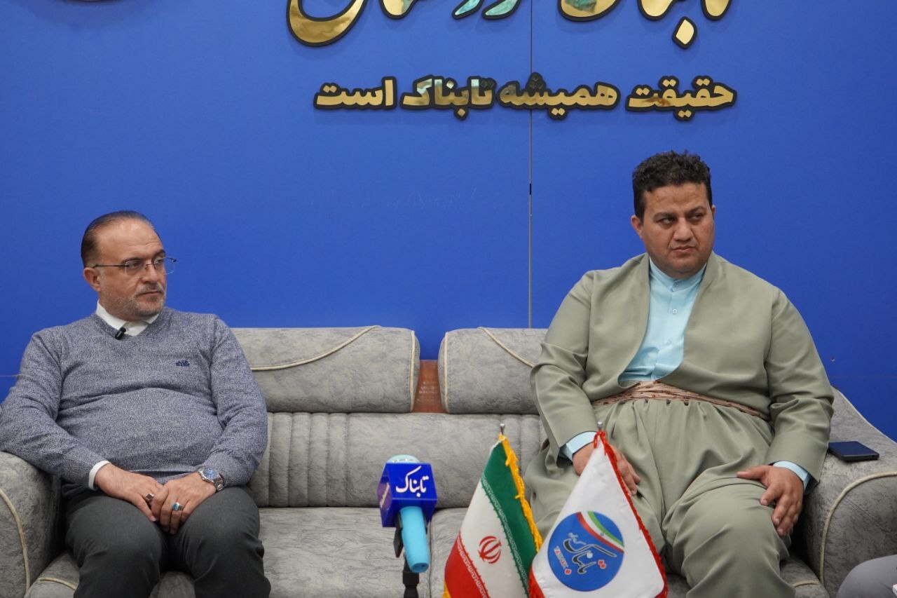 محرومیت مناطق آزاد بانه و مریوان از ابتداییترین تجهیزات/ برای روشن شدن وضعیت مناطق آزاد، کمیسیون اصل ۹۰ و اقتصادی را به کردستان میآورم + فیلم محرومیت مناطق آزاد بانه و مریوان از ابتداییترین تجهیزات/ برای روشن شدن وضعیت مناطق آزاد، کمیسیون اصل ۹۰ و اقتصادی را به کردستان میآورم + فیلم