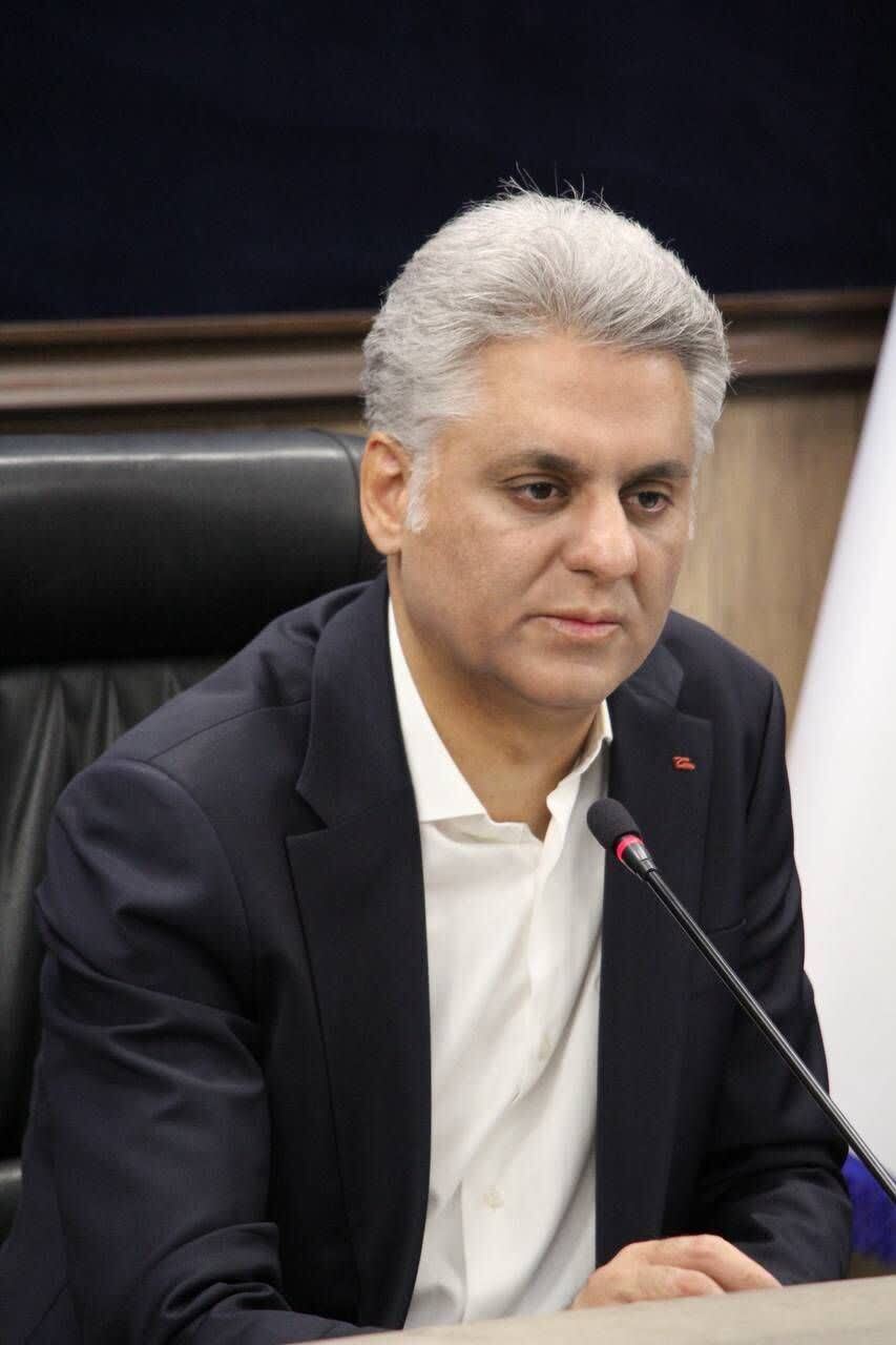 هشدار کمآبی؛ طرح احیای چشمههای کرمانشاه آغاز شد هشدار کمآبی؛ طرح احیای چشمههای کرمانشاه آغاز شد