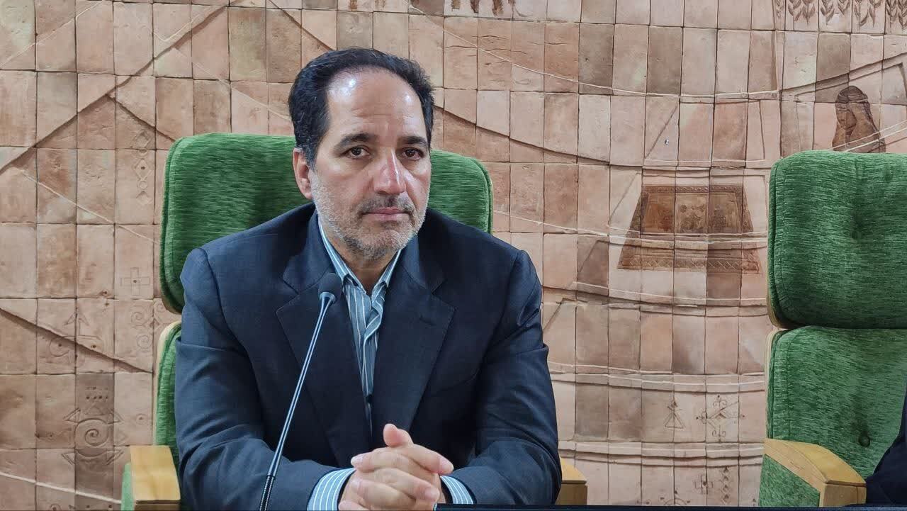 سد محکم استانداری در برابر استخدام‌های بی‌ضابطه و سلیقه‌ای در شهرداری کرمانشاه