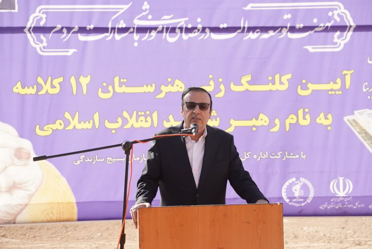 سرانه آموزشی مهرگان پایین تر از حد استاندارد است/سیاست استان توسعه فضای آموزشی است سرانه آموزشی مهرگان پایین تر از حد استاندارد است/سیاست استان توسعه فضای آموزشی است