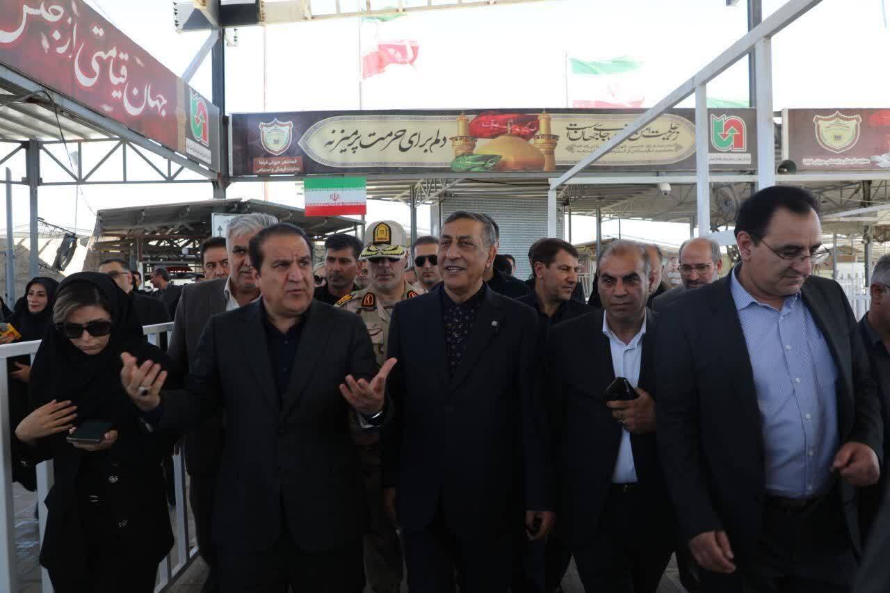 قائم‌پناه از مرزهای مهران و میدان نفتی آذر بازدید کرد/ تأکید بر تحولات زیرساختی در مسیر اربعین