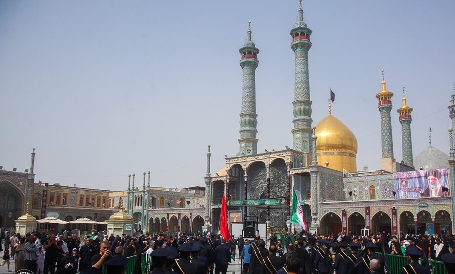قم و حرم مطهر اخت الرضا(ع) در سوگ شهادت امام هشتم شیعیان قم و حرم مطهر اخت الرضا(ع) در سوگ شهادت امام هشتم شیعیان