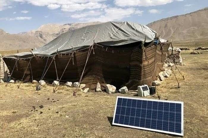 کوچ عشایر کرمانشاه با انرژی خورشیدی کوچ عشایر کرمانشاه با انرژی خورشیدی