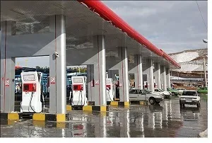 ناایمن بودن و بدهکاری دو عامل تعطیلی جایگاه سوخت اروندکنار است